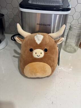 Wilfred the Brown Highland Cow 8" Squishmallow Plush